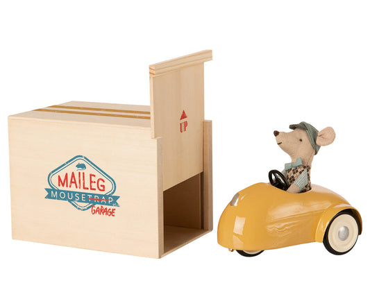 Mouse Car with Garage