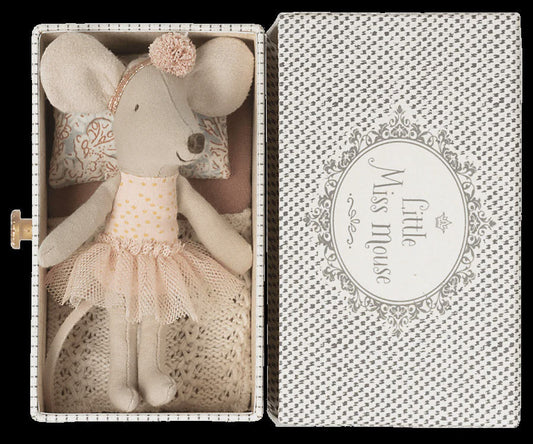 Dance Mouse in Daybed, Little Sister